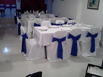 Seven Stars Hotel Musseau