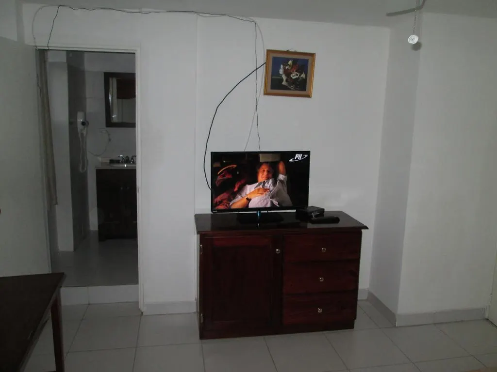 Seven Stars Hotel Musseau