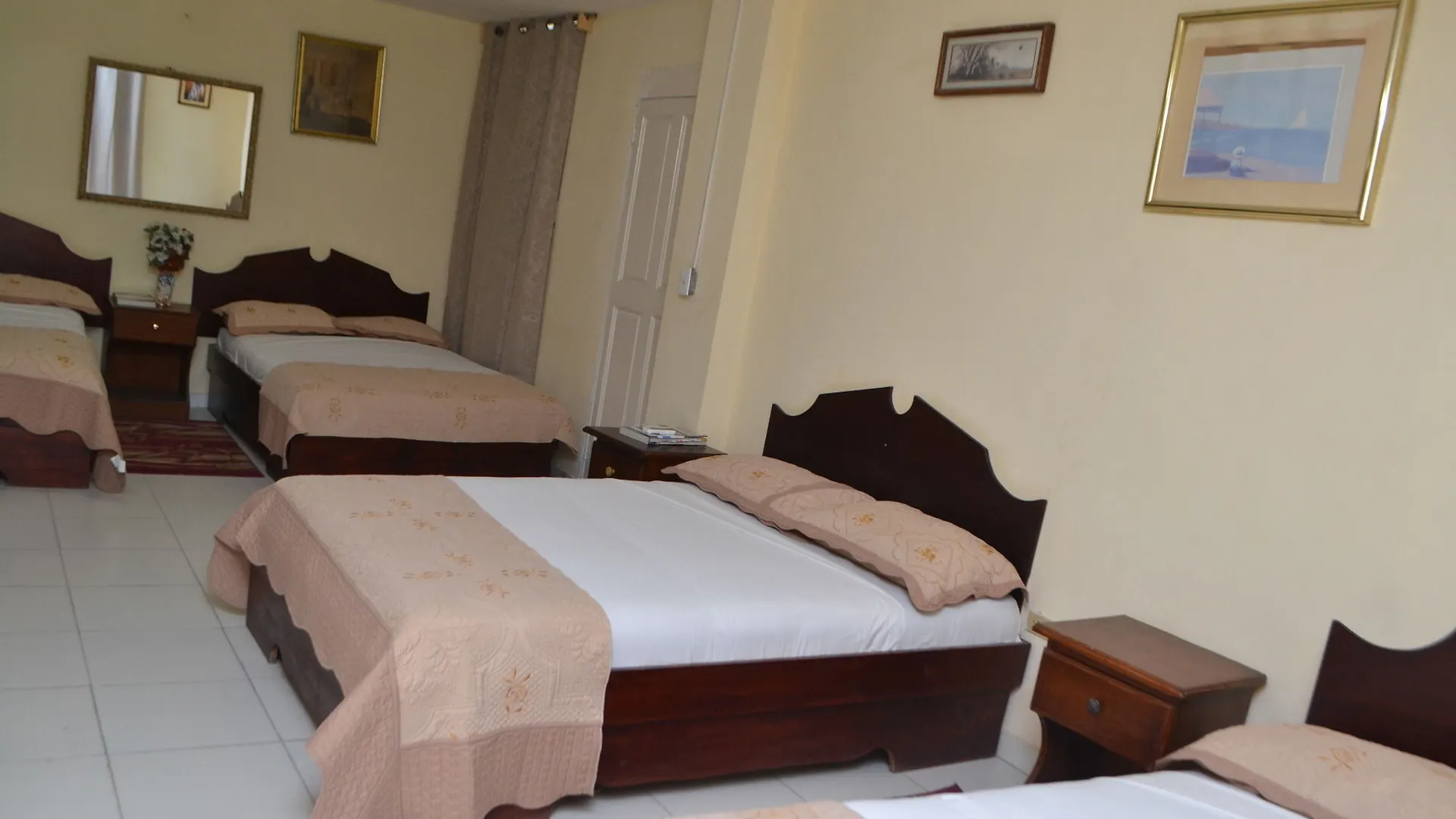 Seven Stars Hotel Musseau 3*,  Haiti