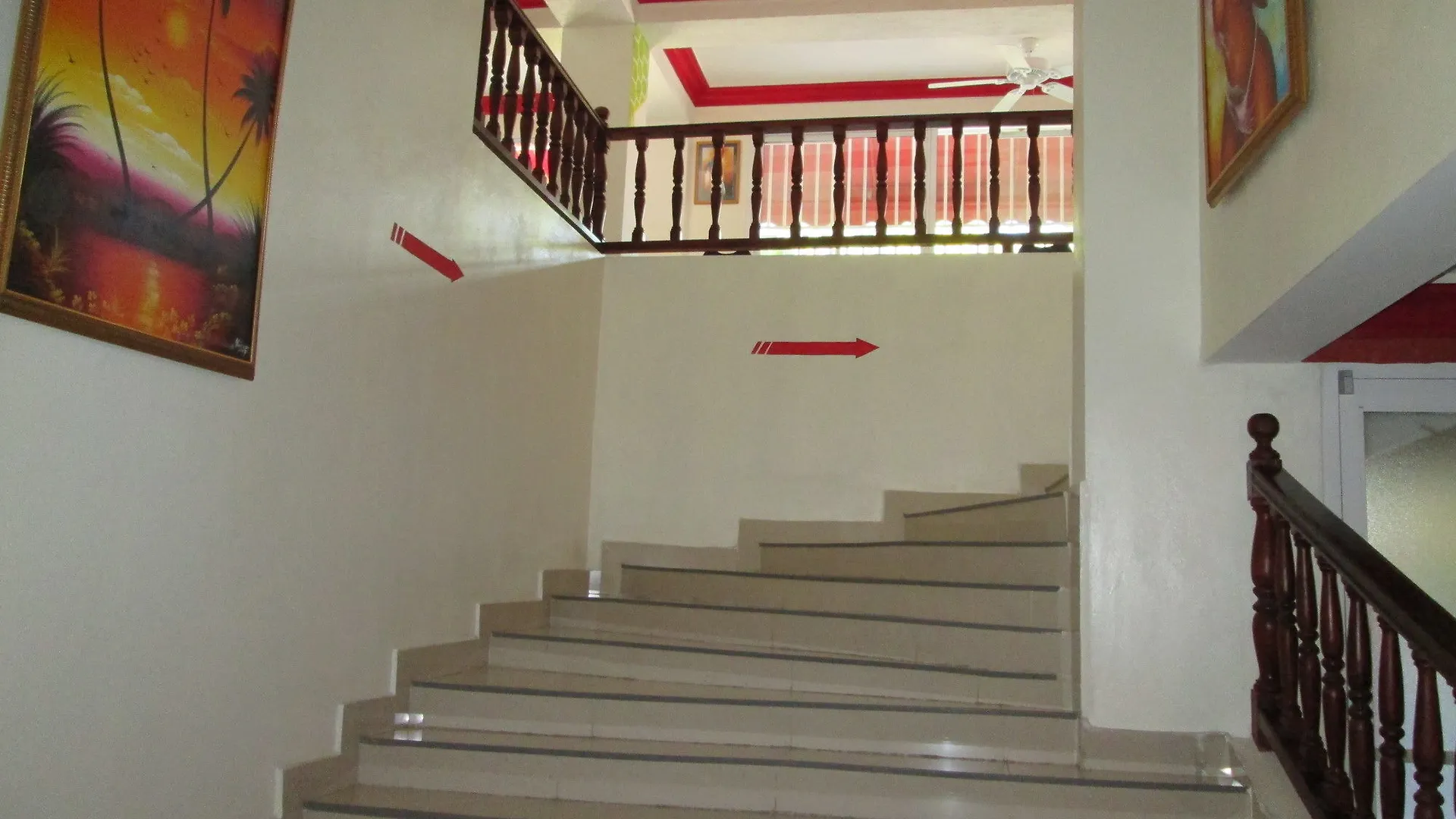 Seven Stars Hotel Musseau